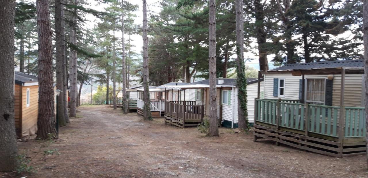 Camping La Source Sournia Экстерьер фото