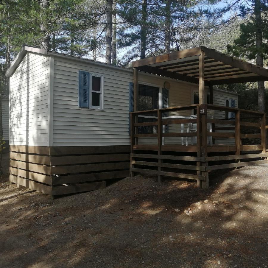 Camping La Source Sournia Экстерьер фото