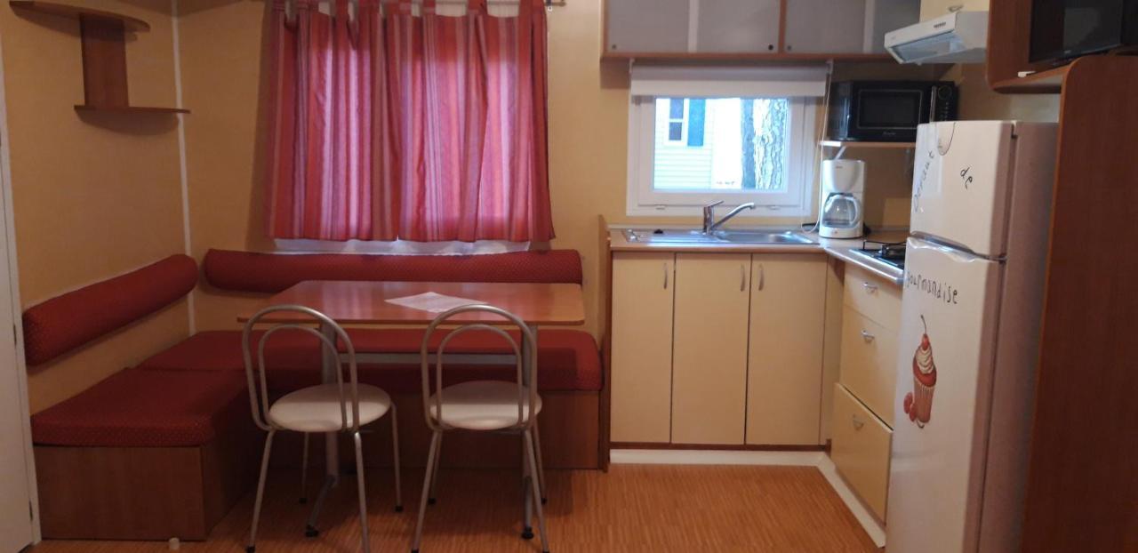 Camping La Source Sournia Экстерьер фото