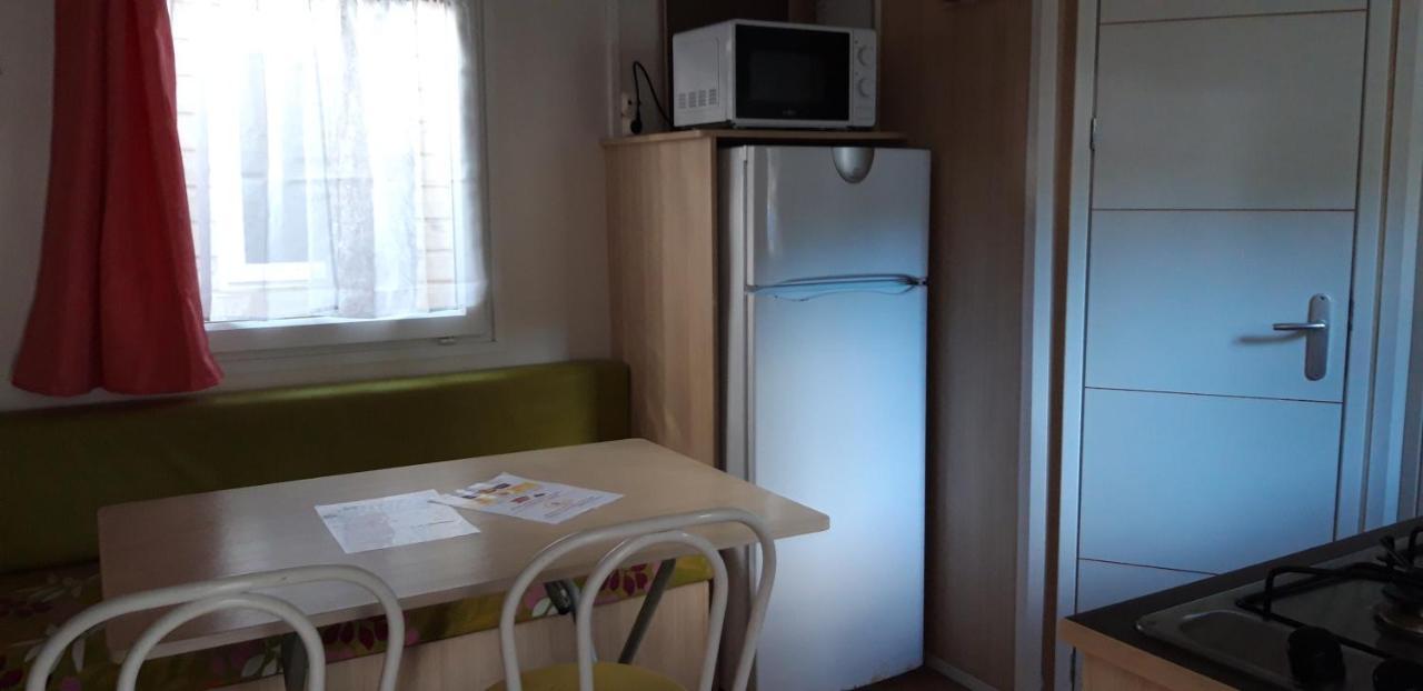 Camping La Source Sournia Экстерьер фото